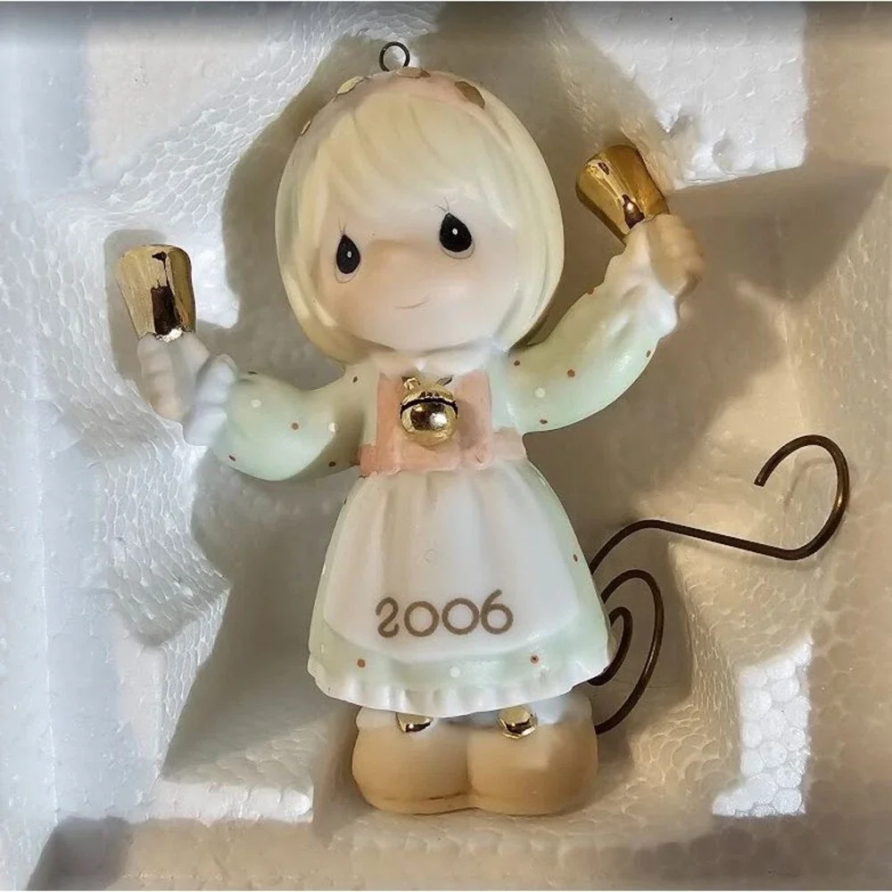 Charming Precious Moments Little Girl , Figurine/Ornament with Gold Accents 2006